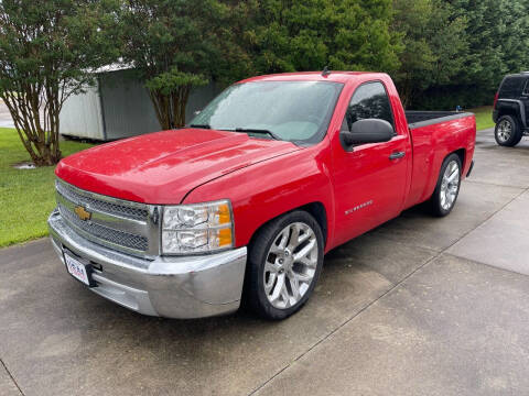 2013 Chevrolet Silverado 1500 for sale at Getsinger's Used Cars in Anderson SC