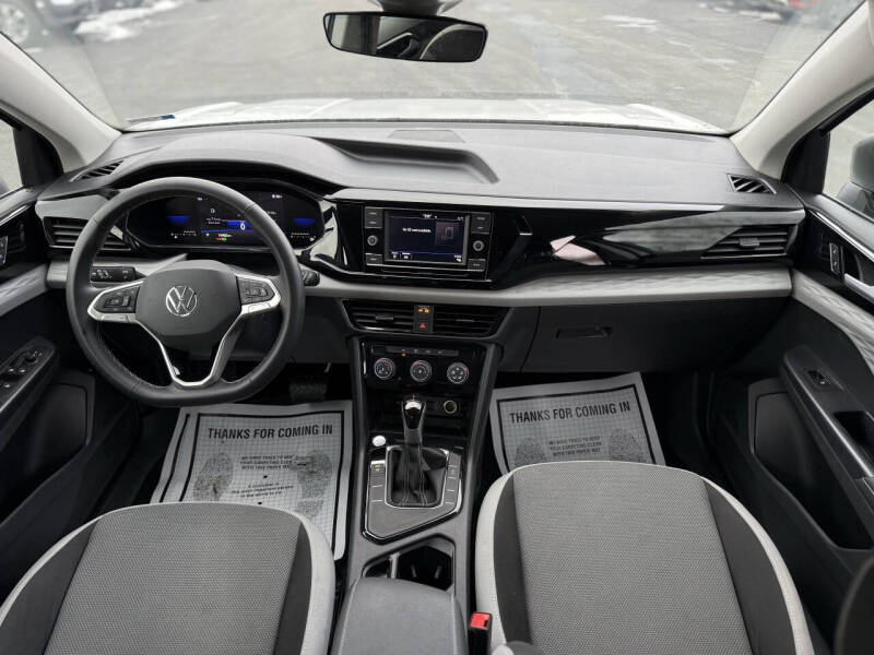 2024 Volkswagen Taos S