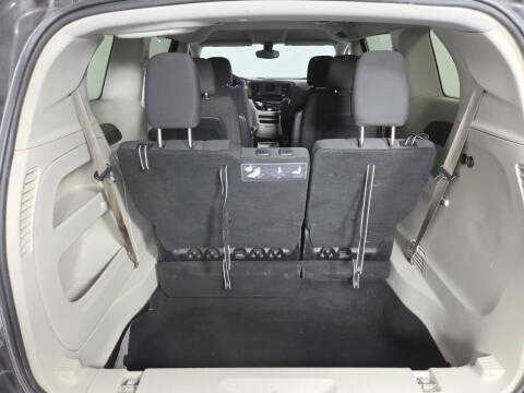 2017 Chrysler Pacifica LX