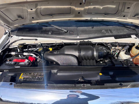 2014 Ford E-Series E-450 SD