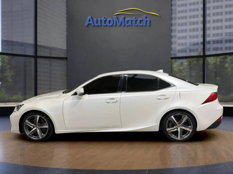 2017 Lexus IS 200t
