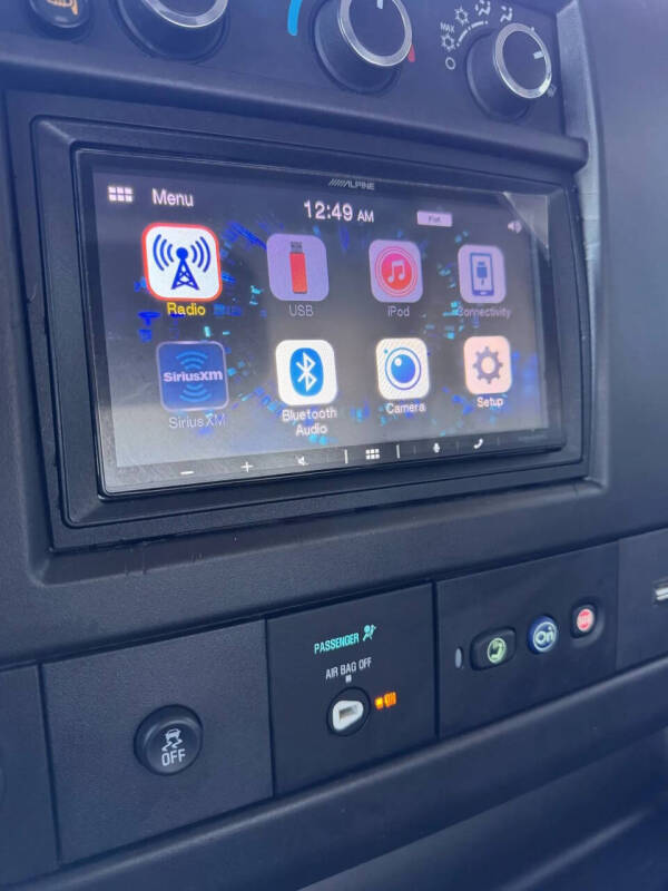 2022 Chevrolet Express 2500