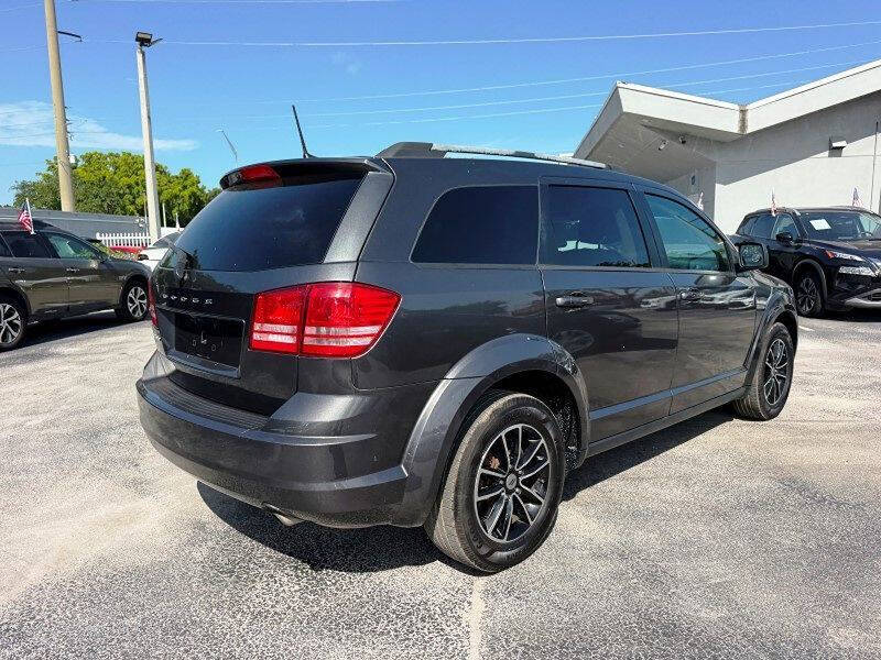 2018 Dodge Journey SE