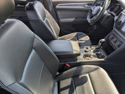 2021 Volkswagen Atlas Cross Sport SE 4Motion