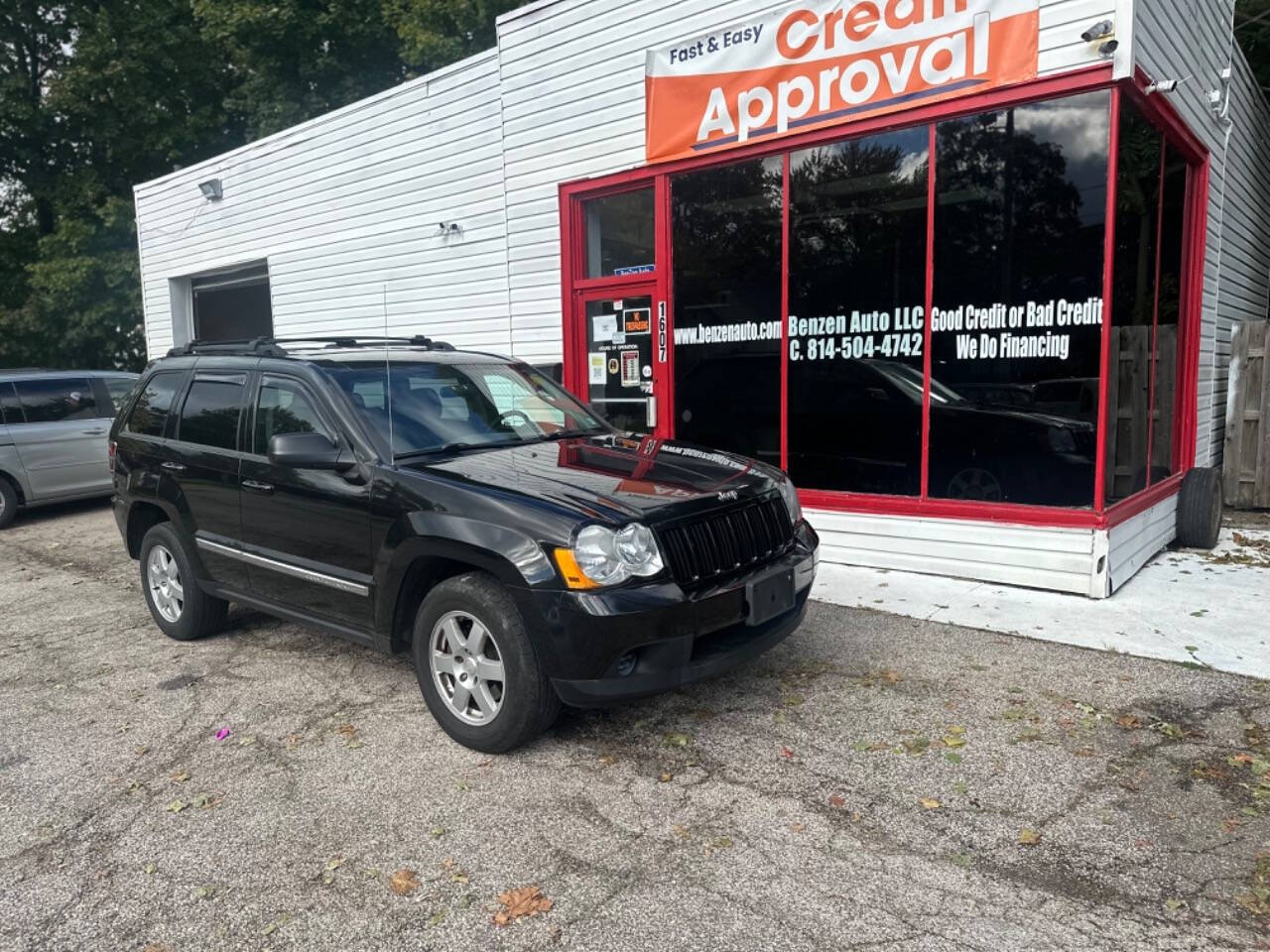 2010 Jeep Grand Cherokee for sale at BENZEN AUTO LLC in Ashtabula, OH