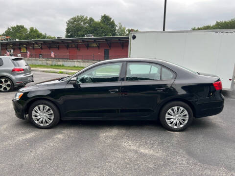 2011 Volkswagen Jetta for sale at BAY CITY MOTORS in Auburn ME