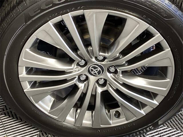 2022 Toyota Venza XLE