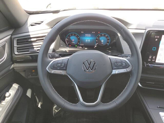 2026 Volkswagen Atlas Cross Sport SE