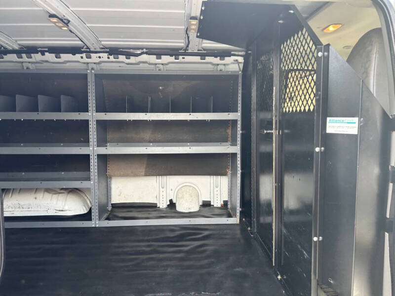 2019 Chevrolet Express 2500