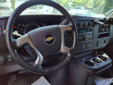 2019 Chevrolet Express 2500