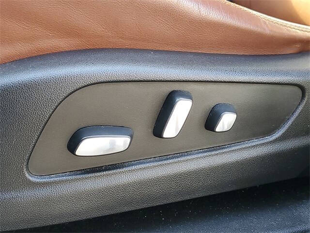 2020 Cadillac XT5 Sport