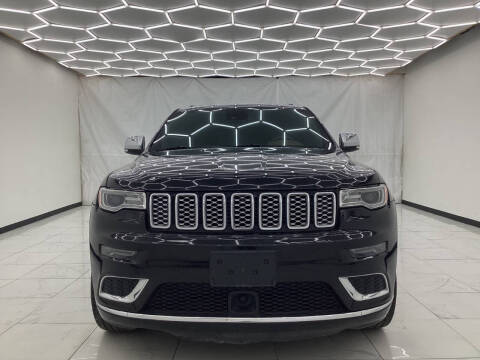 2017 Jeep Grand Cherokee Summit