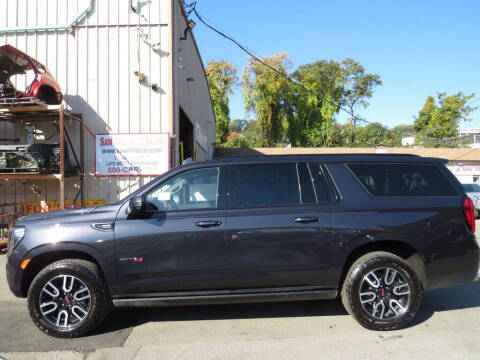 2023 GMC Yukon XL AT4