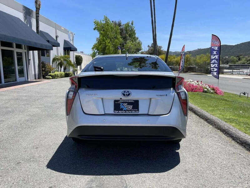 2018 Toyota Prius Three