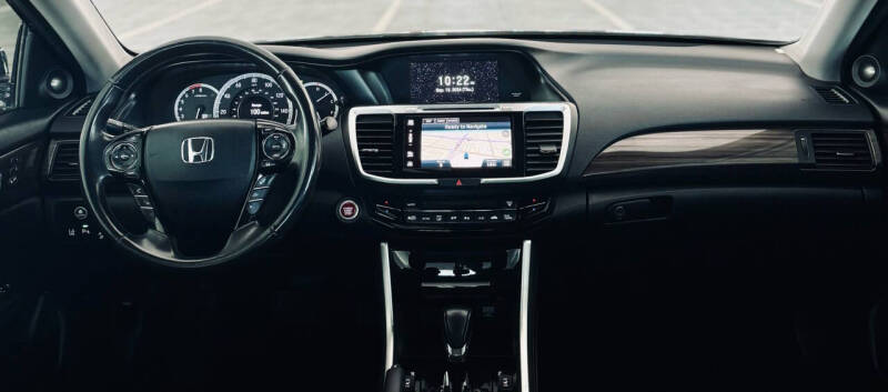 2017 Honda Accord Touring