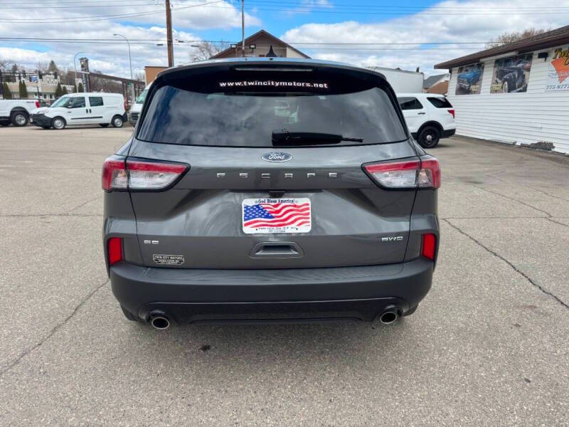 2022 Ford Escape SE