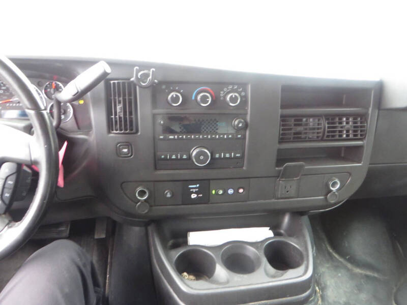 2021 Chevrolet Express 2500