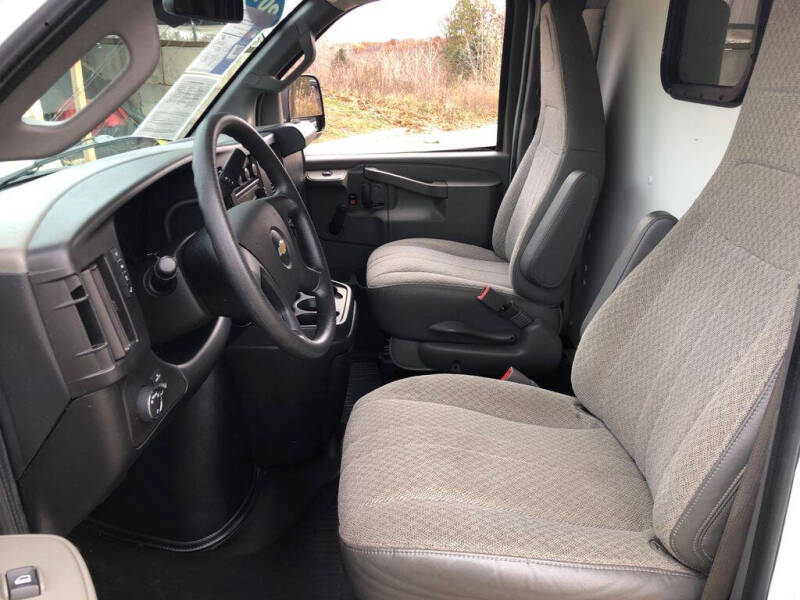 2019 Chevrolet Express 2500