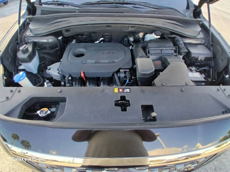 2019 Hyundai Santa Fe SE 2.4L