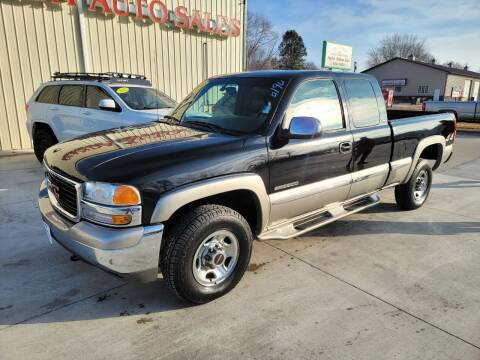 2000 GMC Sierra 2500 for sale at De Anda Auto Sales in Storm Lake IA