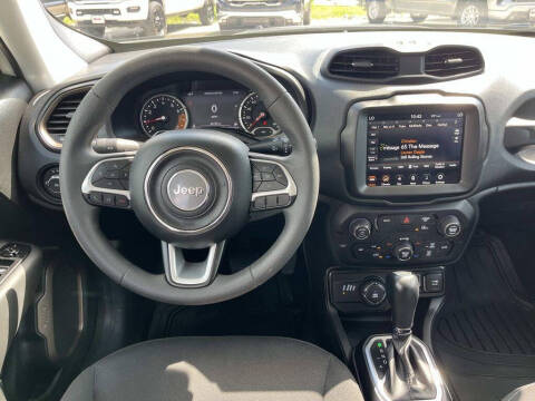 2023 Jeep Renegade Latitude