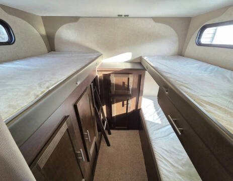 2017 Forest River Grey Wolf Limited