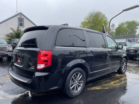 2017 Dodge Grand Caravan SXT