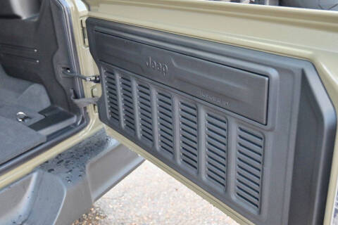 2025 Jeep Wrangler Sport S