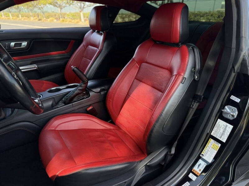 2021 Ford Mustang GT