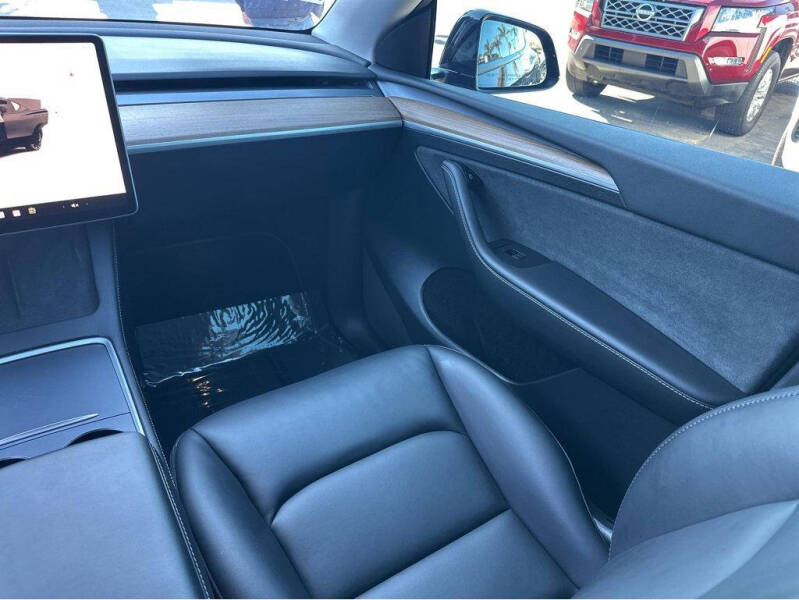 2023 Tesla Model Y Performance