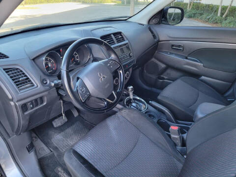 2017 Mitsubishi Outlander Sport ES