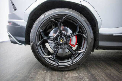 2022 Lamborghini Urus