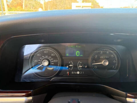 2007 Lincoln Town Car Signature Limited