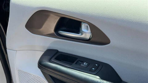 2018 Chrysler Pacifica Touring L