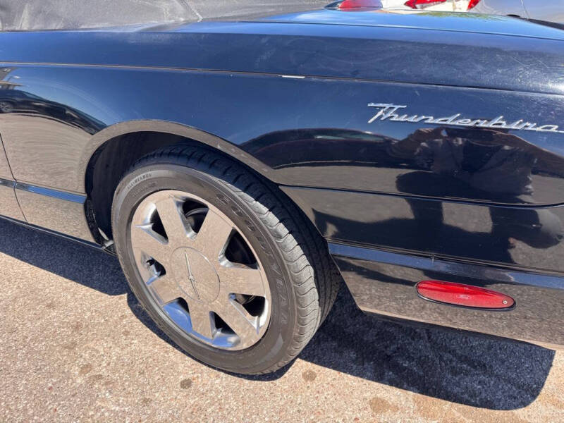 2002 Ford Thunderbird Deluxe