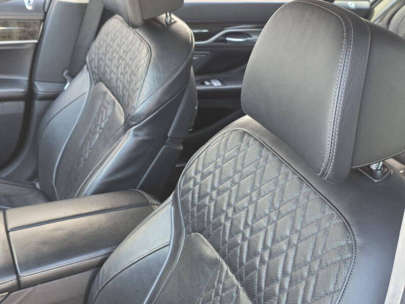 2019 BMW 7 Series 750i