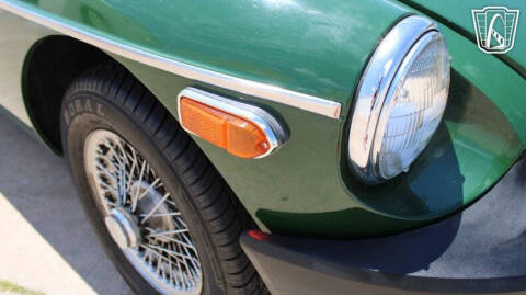 1977 MG B