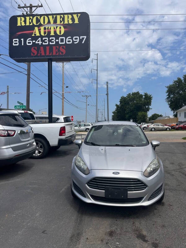 2015 Ford Fiesta SE