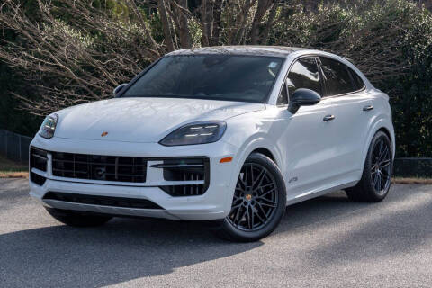 2025 Porsche Cayenne GTS Coupe