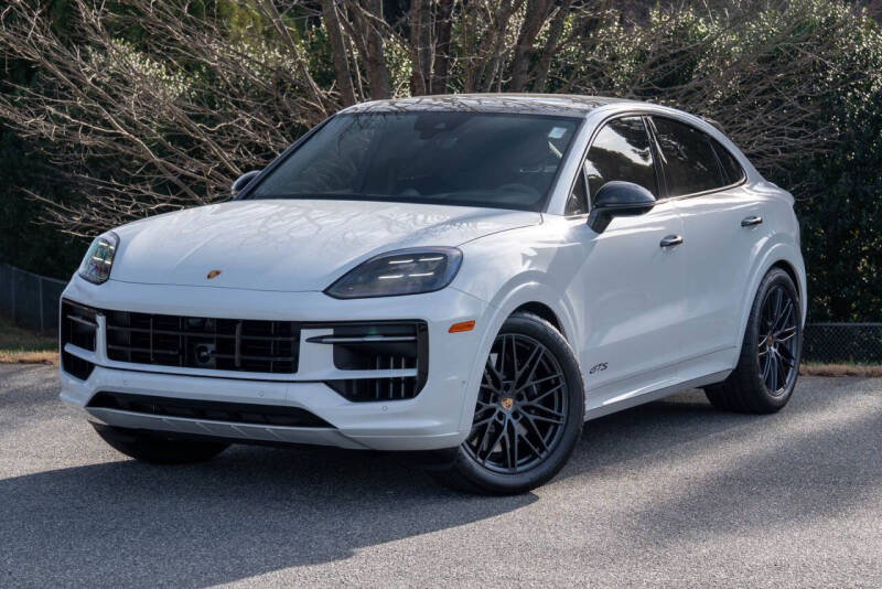 2025 Porsche Cayenne GTS Coupe