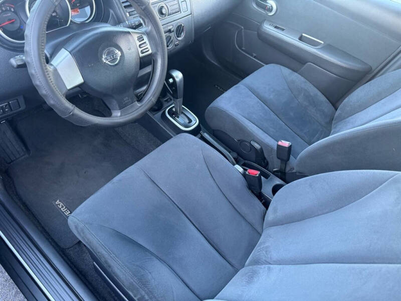 2009 Nissan Versa 1.8 S