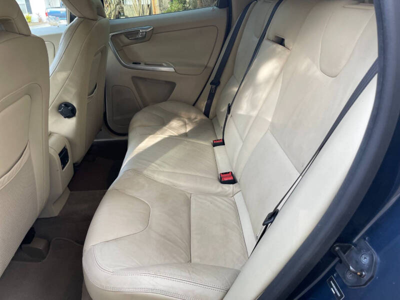 2013 Volvo XC60 3.2 Premier