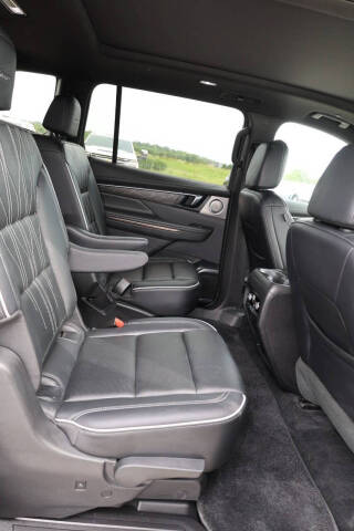 2025 Buick Enclave Avenir