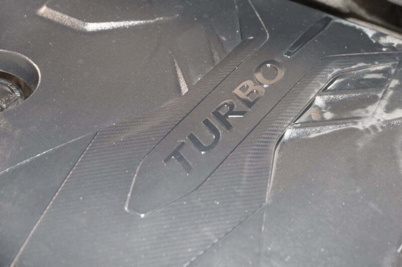 2022 Genesis GV70 2.5T Standard