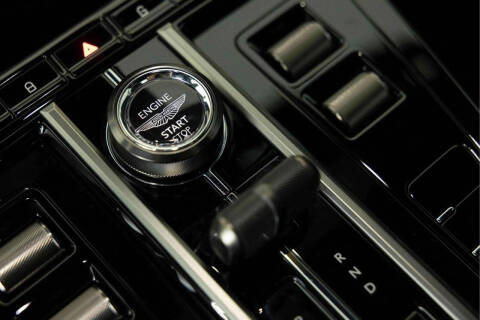 2025 Aston Martin Vantage