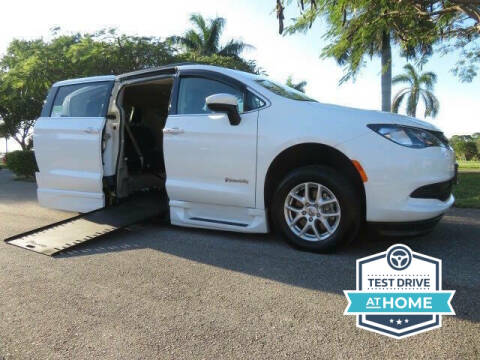 2021 Chrysler Voyager LXi