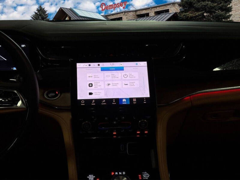 2025 Jeep Grand Cherokee Summit