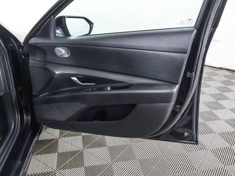 2023 Hyundai Elantra Hybrid Blue