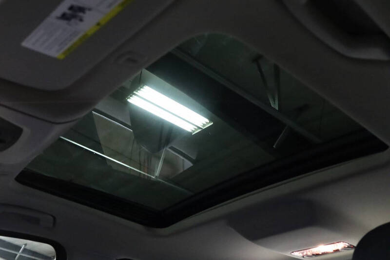 2016 BMW 5 Series 528i xDrive