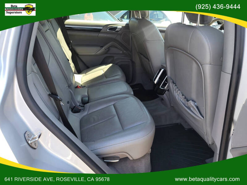 2014 Porsche Cayenne S